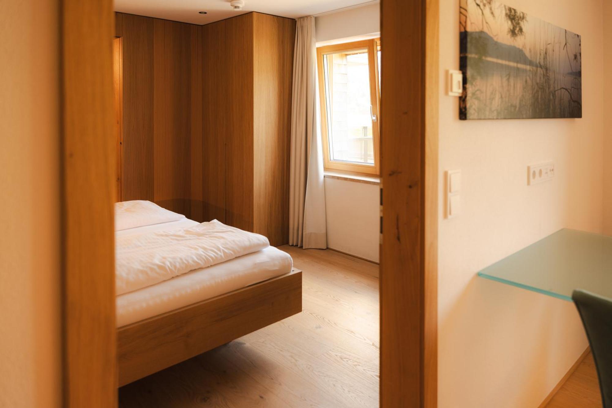 Aparthotel Hubertus Mellau ميلاو الغرفة الصورة